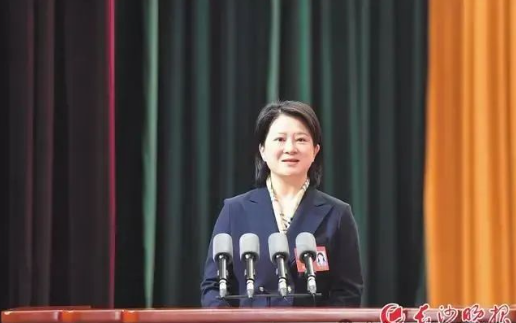 長沙市政協委員姜麗波