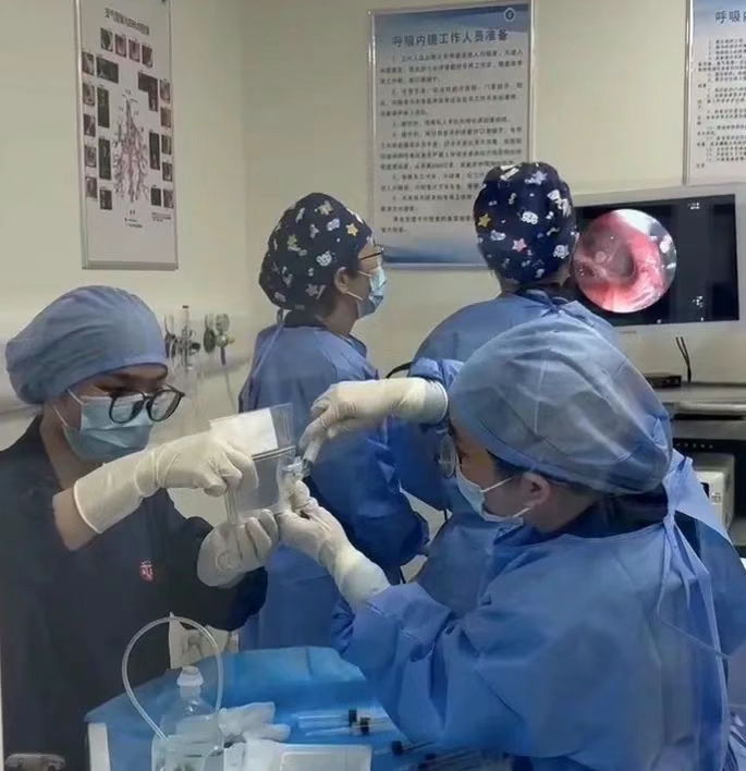 首例慢阻肺病患者順利完成干細胞治療 首例慢阻肺病患者順利完成干細胞治療