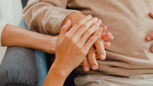 干細(xì)胞治療是否適用于所有帕金森病類型？科學(xué)解讀4種不同類型的適用性